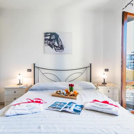 La Casa Di Paola - Happy Apartamento Olbia